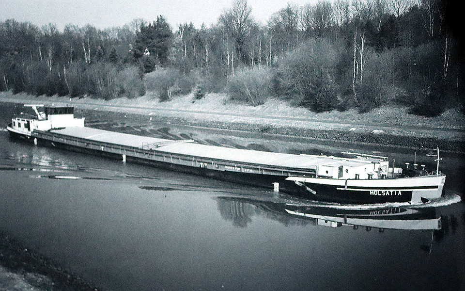 MS HOLSATIA im Elbe-Seitenkanal 1993